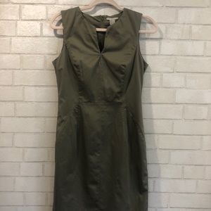 H&M | Olive Structured Sleeveless Dress